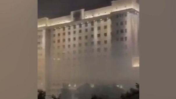Video: V sídle ruského ministerstva obrany v Moskvě hořelo